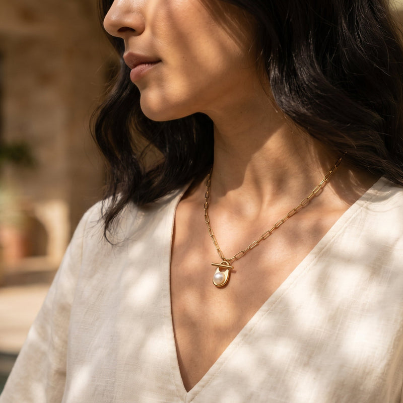 Pearl Toggle Necklace in Gold Paperclip Chain