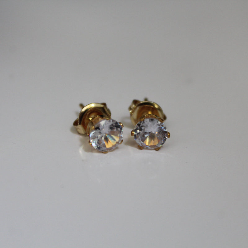 Sparkle Studs
