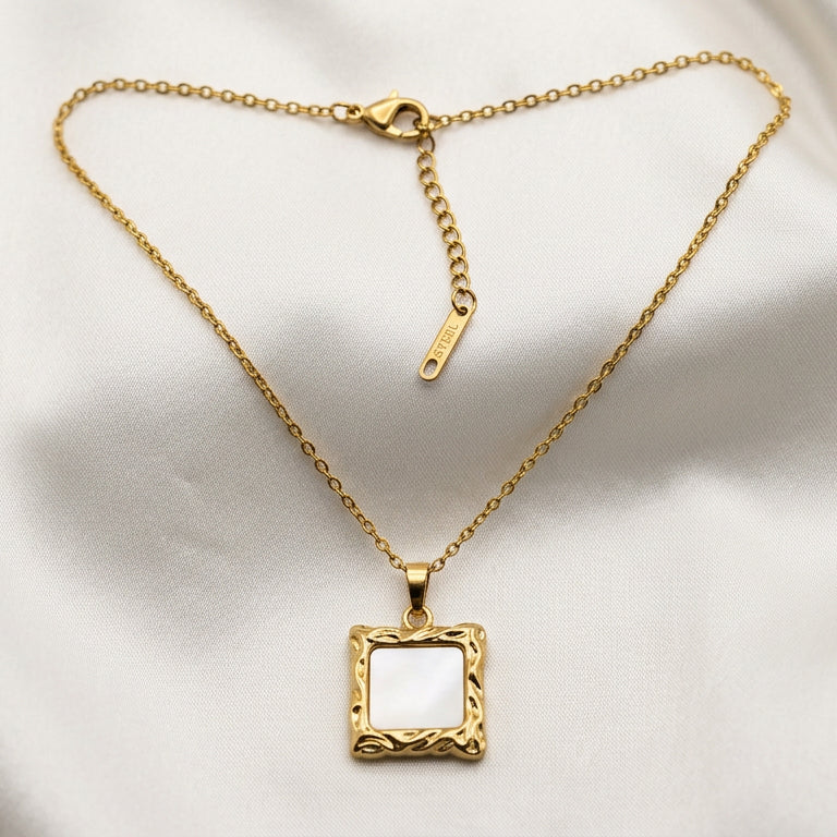 Gilded Frame Necklace