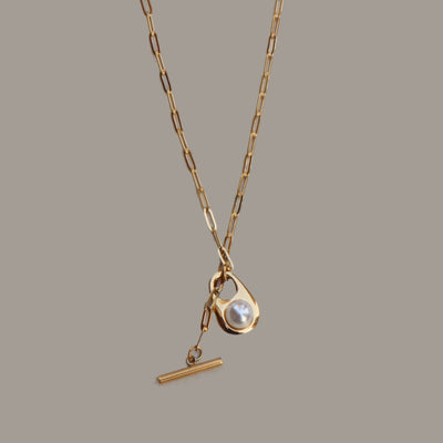 Pearl Toggle Necklace in Gold Paperclip Chain