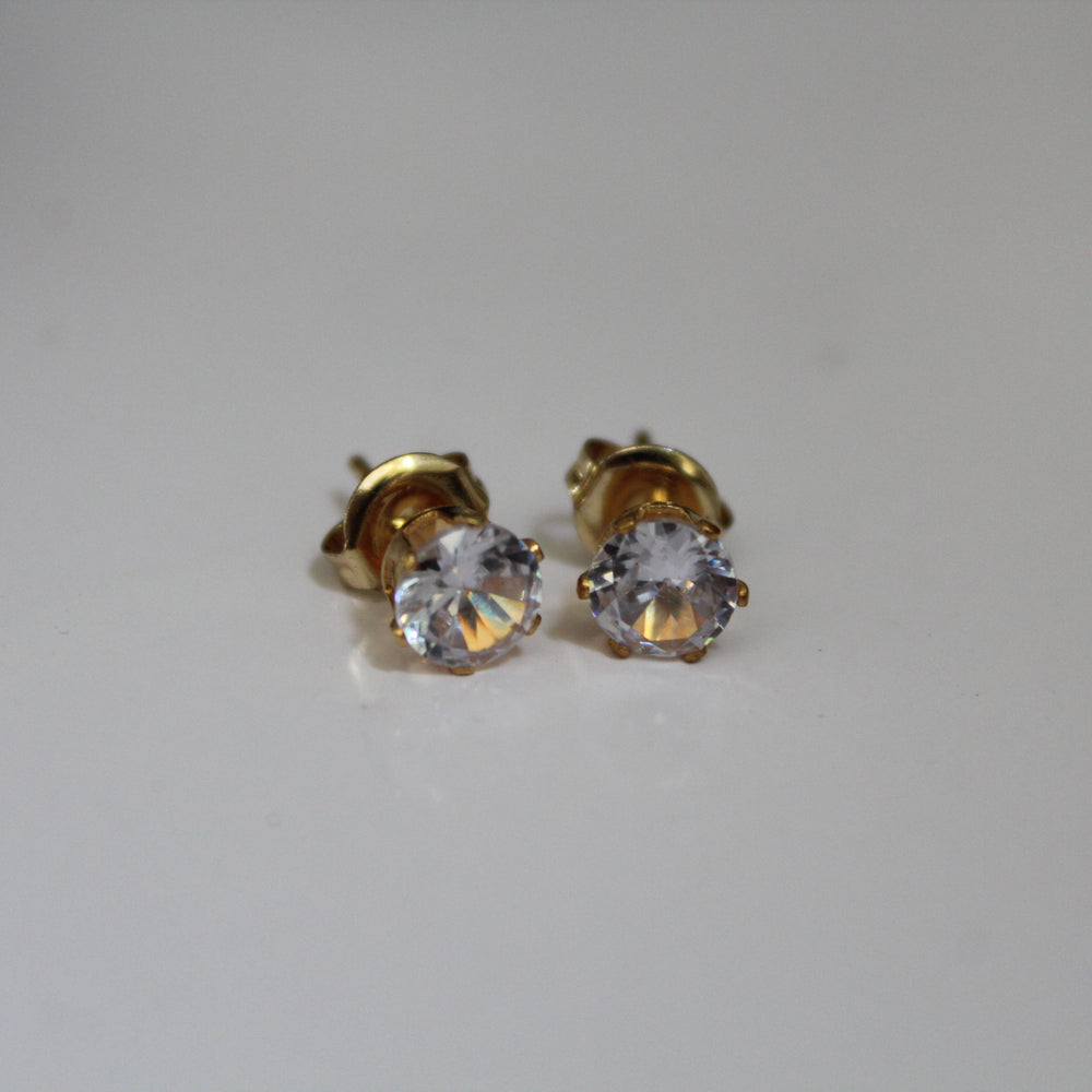 Sparkle Studs