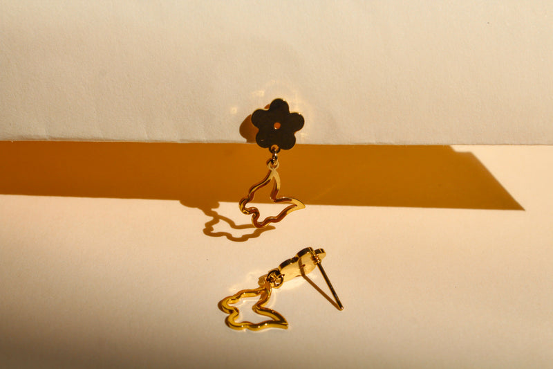 Daisy Butterfly Drop Earrings