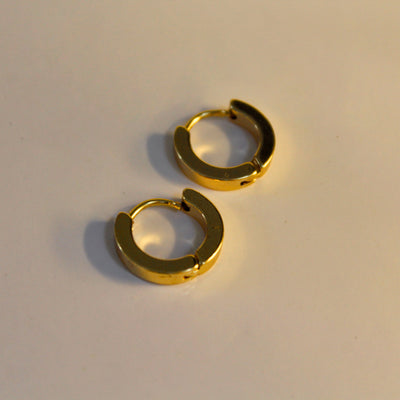 Mini Bold Hug Hoops