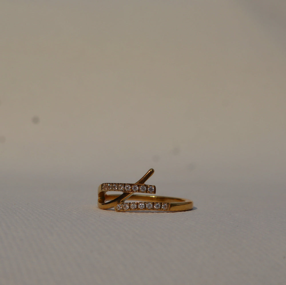 Crossover Statement Ring