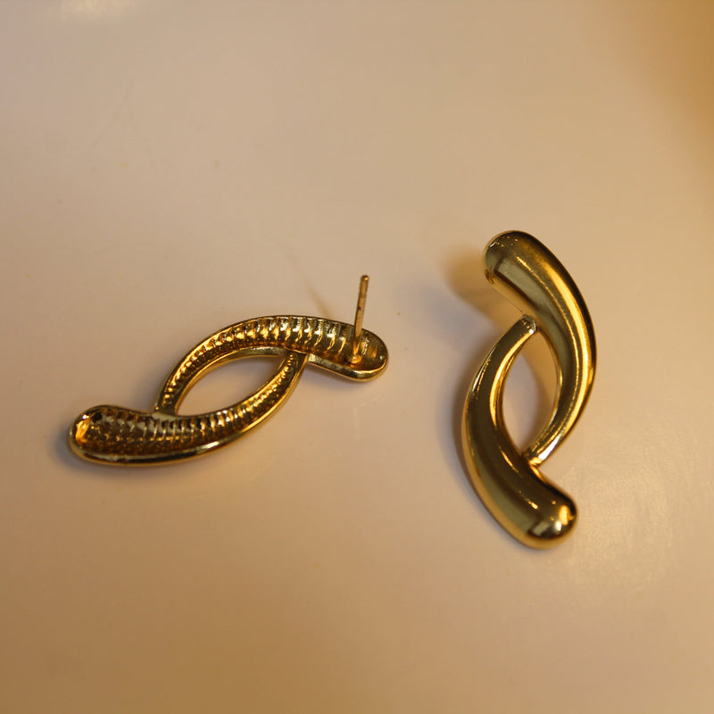 Twist Earrings
